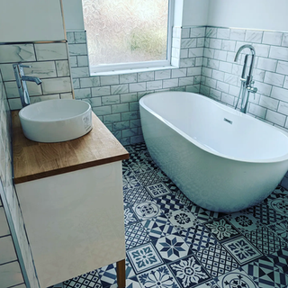 Modern Bathroom