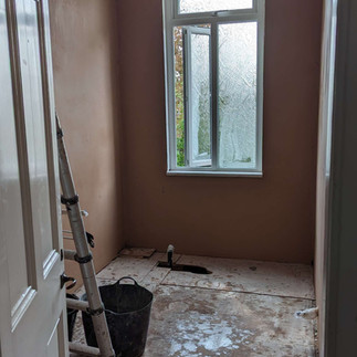 Full Tiled Bathroom
